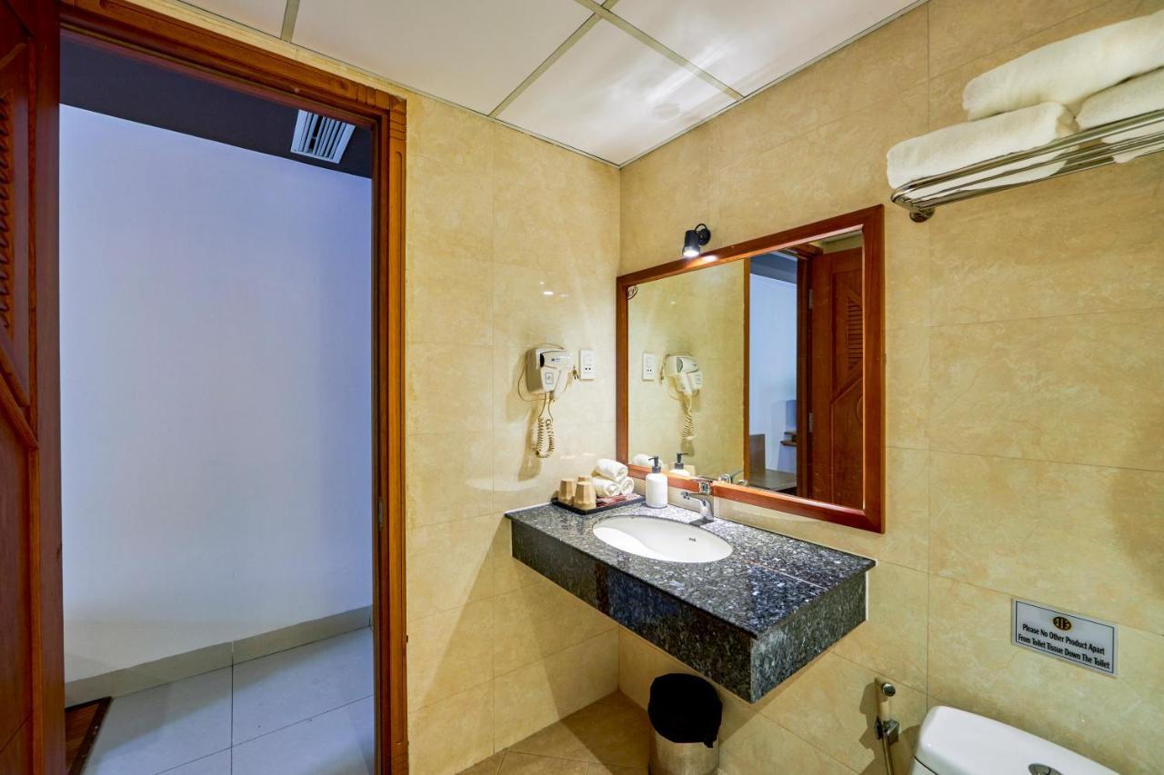 The Noble Swan Hotel Saigon Хошимин Екстериор снимка