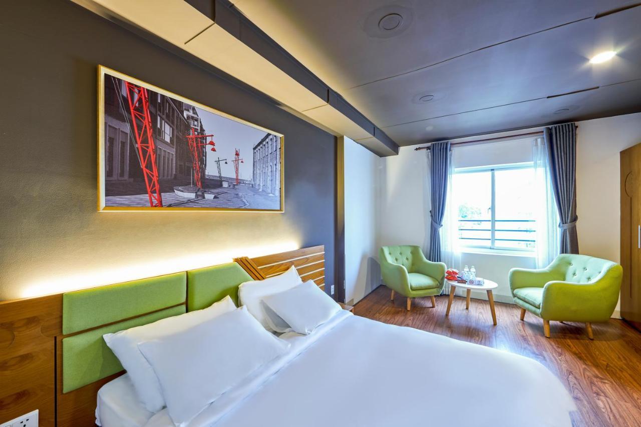 The Noble Swan Hotel Saigon Хошимин Екстериор снимка