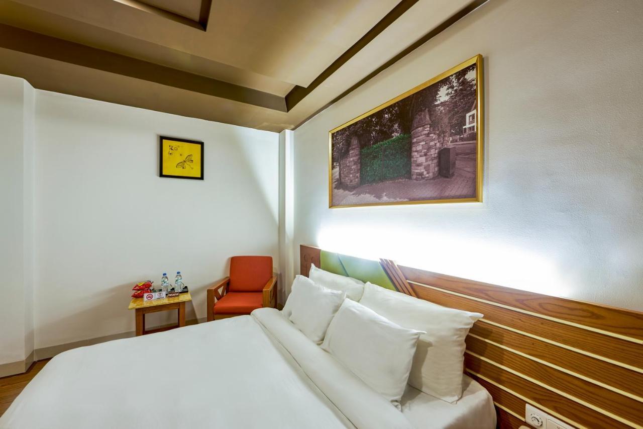 The Noble Swan Hotel Saigon Хошимин Екстериор снимка