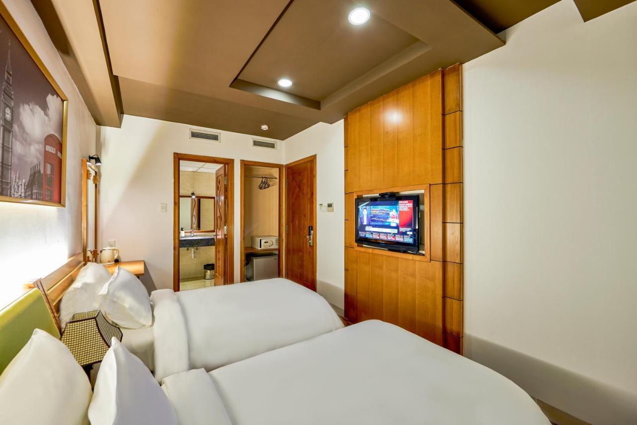 The Noble Swan Hotel Saigon Хошимин Екстериор снимка